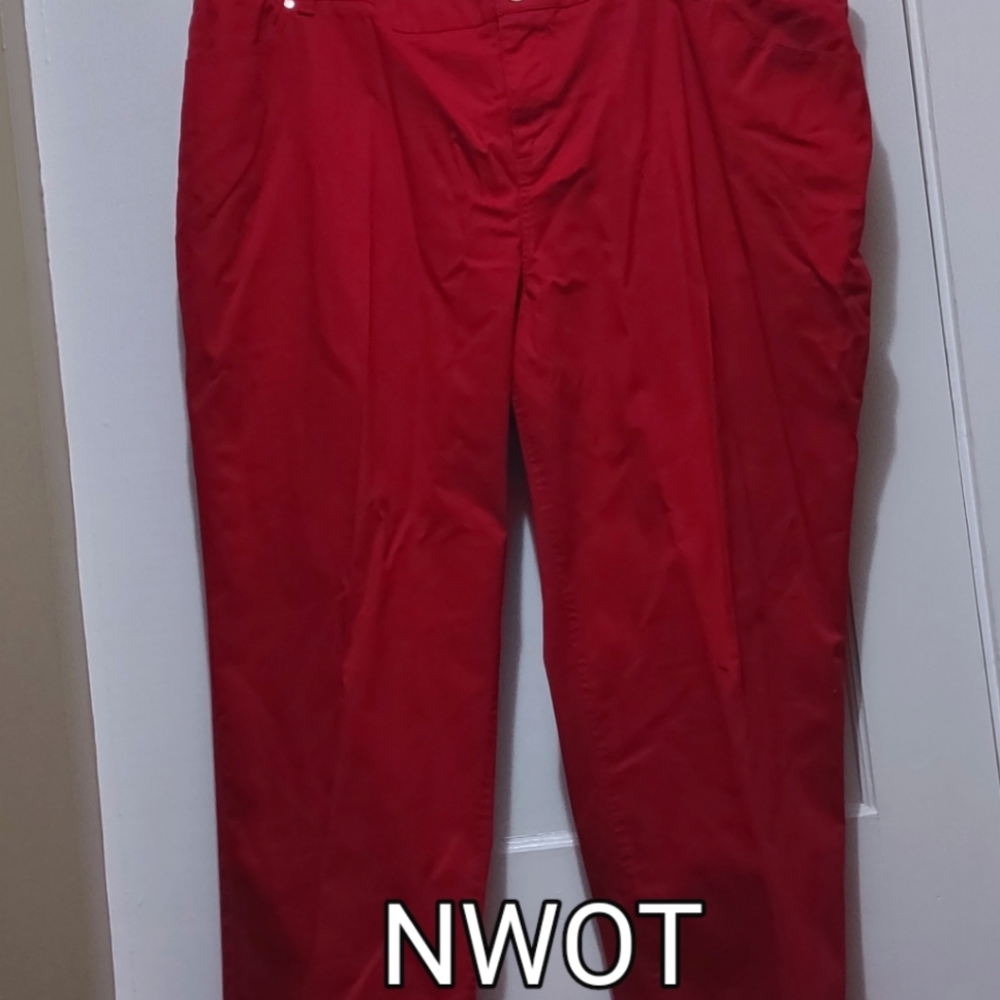 SALE!  Plus Size Red Pants NWOT - Picture 7 of 12